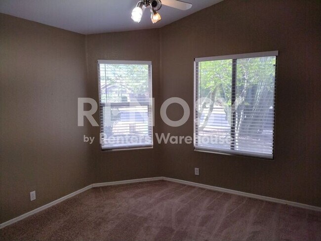 Building Photo - Self-Tour with Rently! Beautiful 3BR + Den Home in Parkwood Ranch!