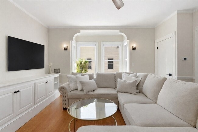 Building Photo - 30 Boardman St