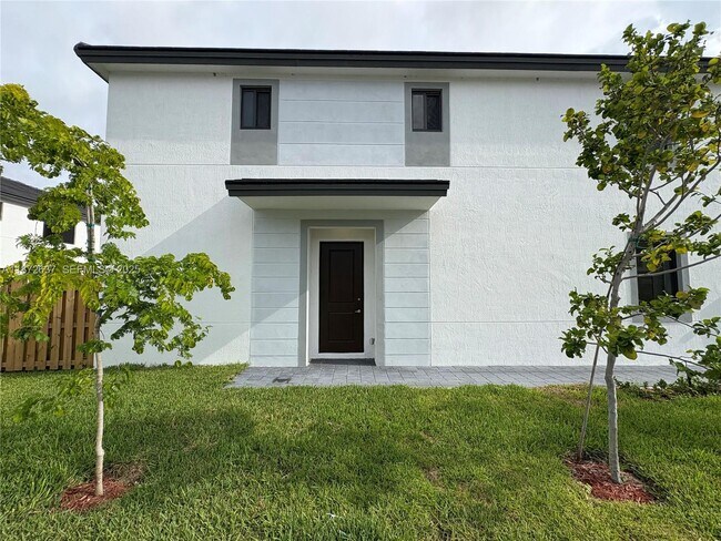 Building Photo - 34530 SW 190th Ave