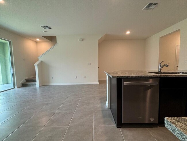 Building Photo - 11147 Crescent Deer Dr