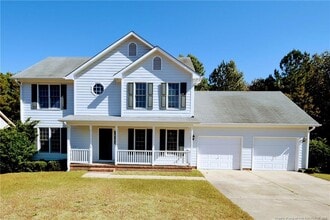 Building Photo - 328 Roundtree Dr