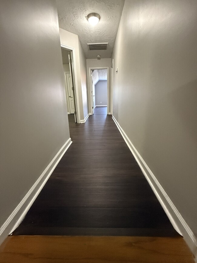 Building Photo - 4304 E Barcelona Way