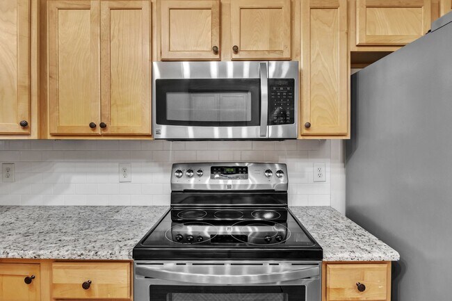 Building Photo - Ranch Floorplan with Upstairs Bonus Room on .78 acres! 2 Car Garage