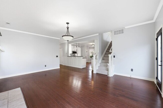 Building Photo - 5940 Meehan Rd
