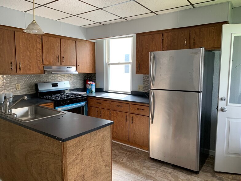 155 Kitchen - 155 Main St