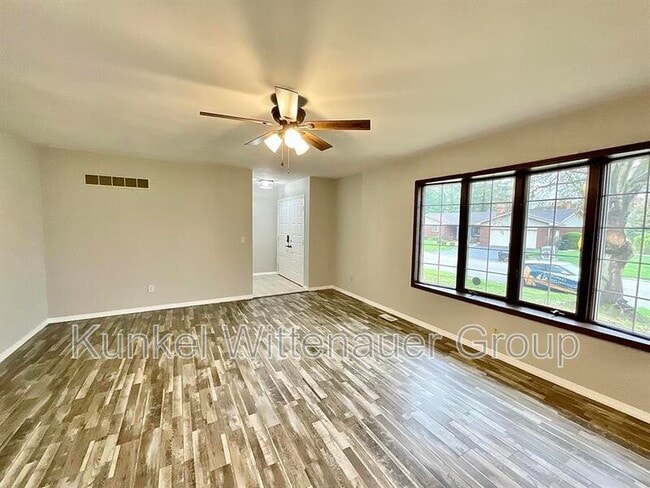 Building Photo - 101 Fox Creek Rd