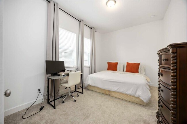 Building Photo - 9822 Starry Night Ln