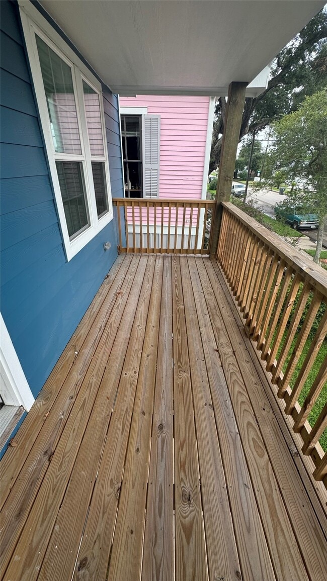 Building Photo - 3414 Ave N Ursuline St