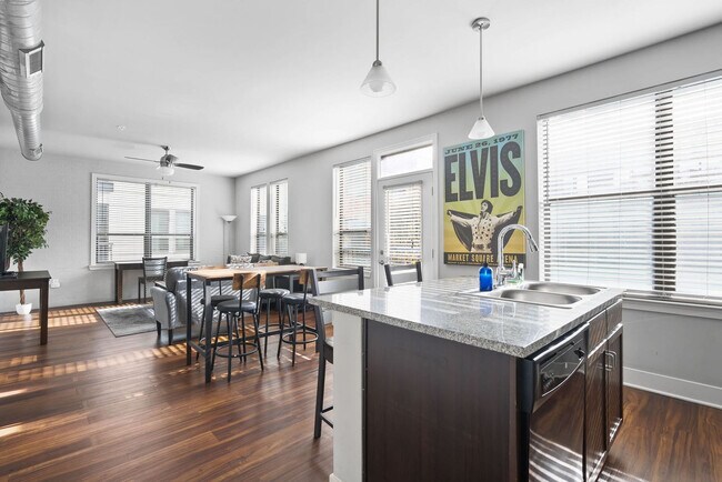 Building Photo - 235 S Delaware St