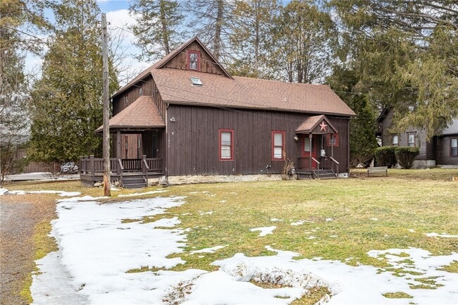 Building Photo - 1874 Blossom Rd