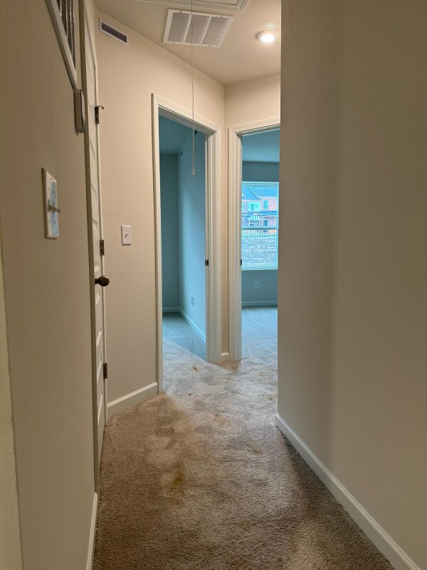 Building Photo - 5074 Dayflower Dr