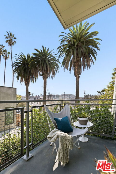 Building Photo - 1513 9th St