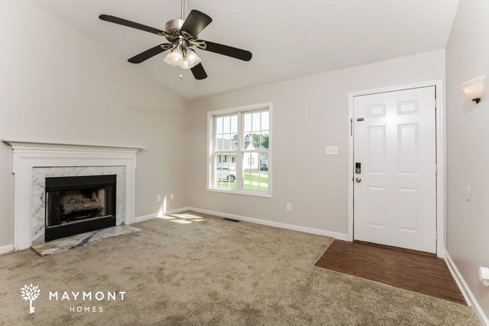Building Photo - 1215 Liriope Ln