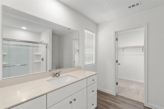 Building Photo - 140 Mullen Wy