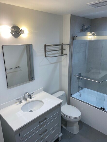 Building Photo - 20 Hillside Terrace