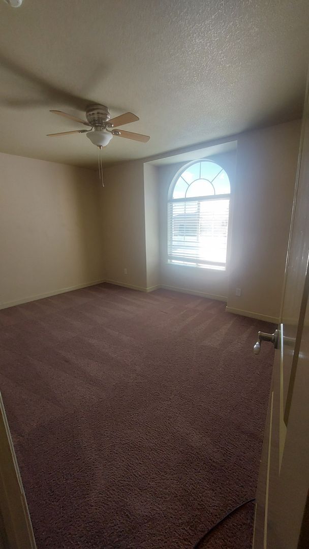 Building Photo - 3808 Tierra Allen Pl