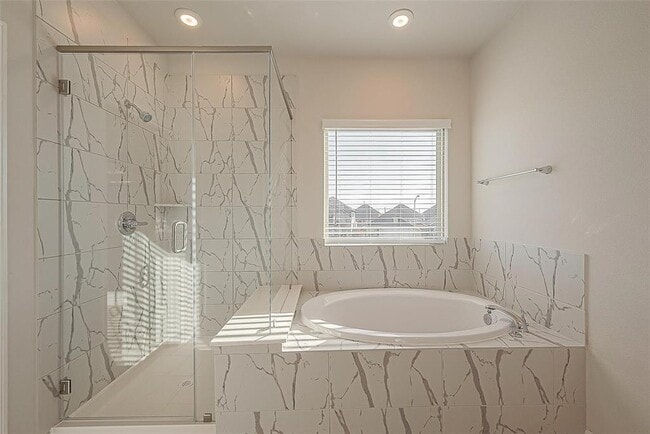 Building Photo - 31139 Mahogany Fir Trl