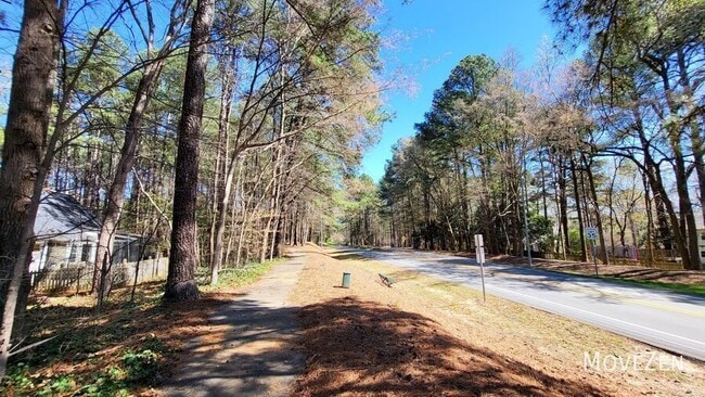 Building Photo - 326 Old Fox Trail