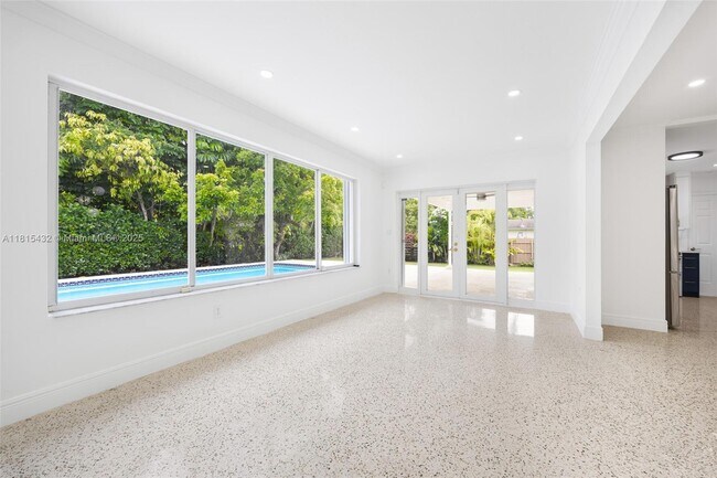 Building Photo - 6231 SW 58th St