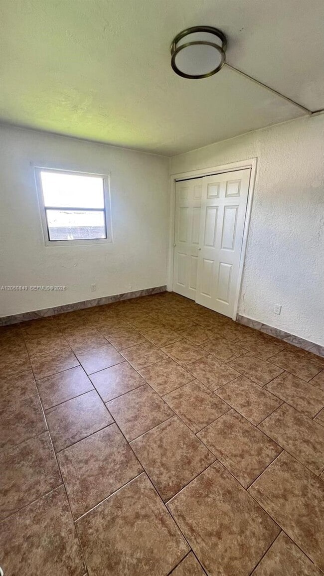 Building Photo - 1742 NW 29th Way