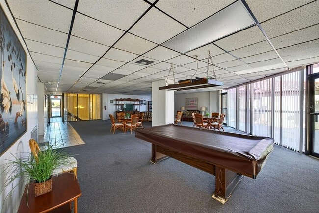 Building Photo - 6218 Palma Del Mar Blvd S