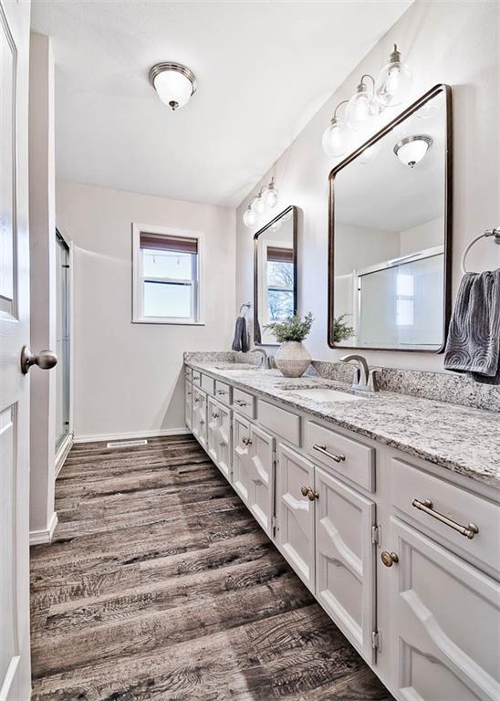 Building Photo - 9940 Kitty Rd