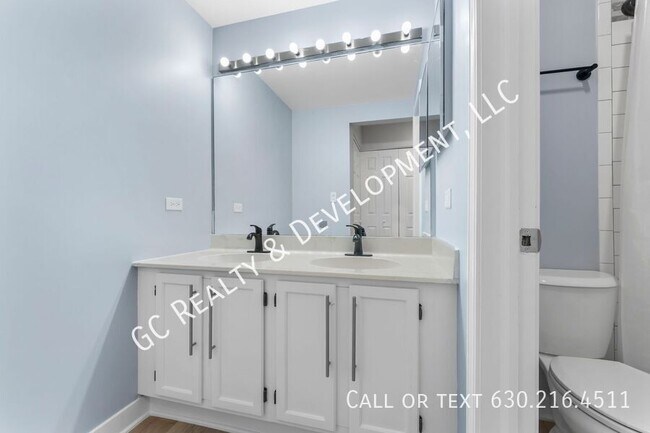 Building Photo - 1227 Ranchview Ct
