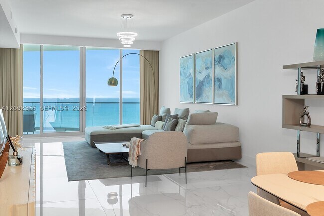 Building Photo - 16901 Collins Ave