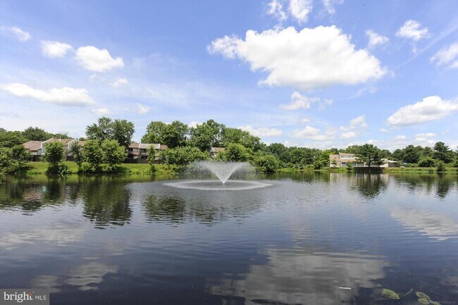 Building Photo - 111 Biscayne Ct