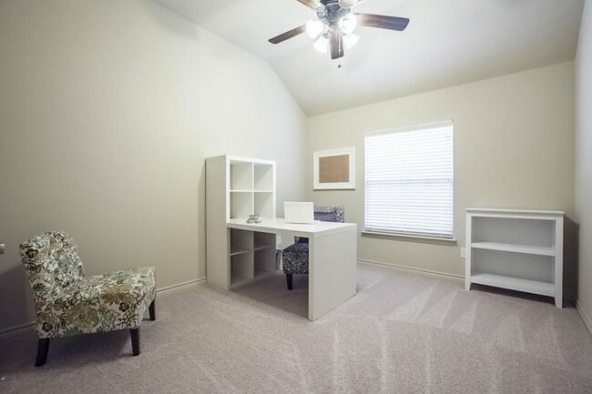 Building Photo - 4820 Tuscany Ln