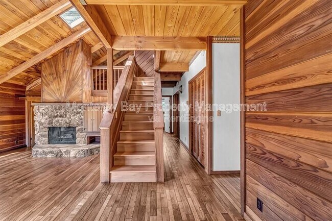 Building Photo - 137 E Carmel Valley Rd