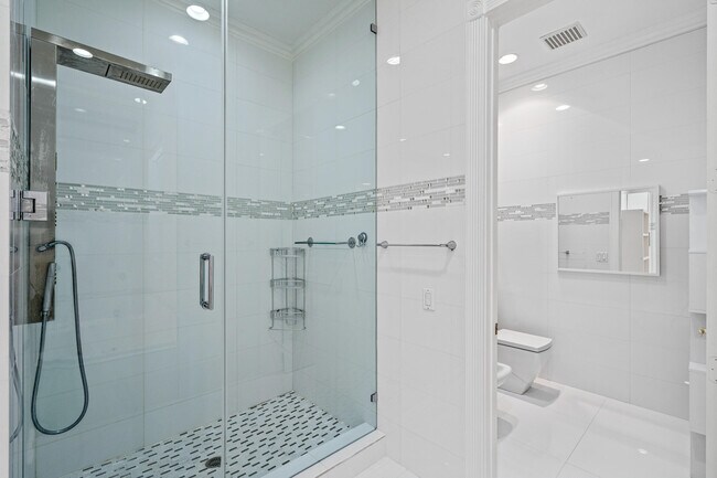 Building Photo - 1468 Mariner Way