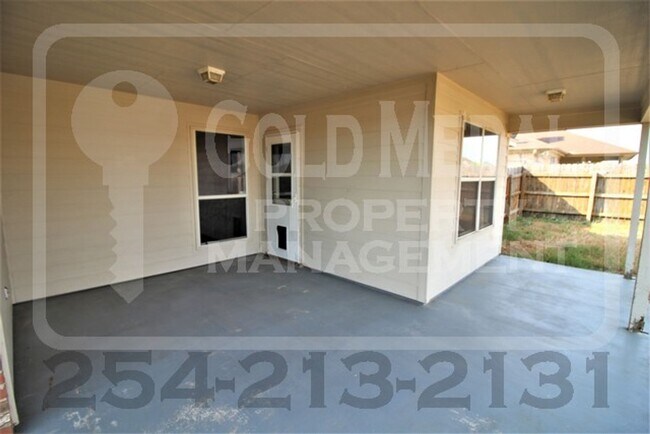 Building Photo - 2513 Jake Dr