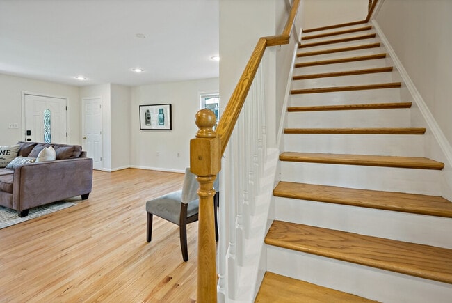 Building Photo - 6505 Columbia Pike