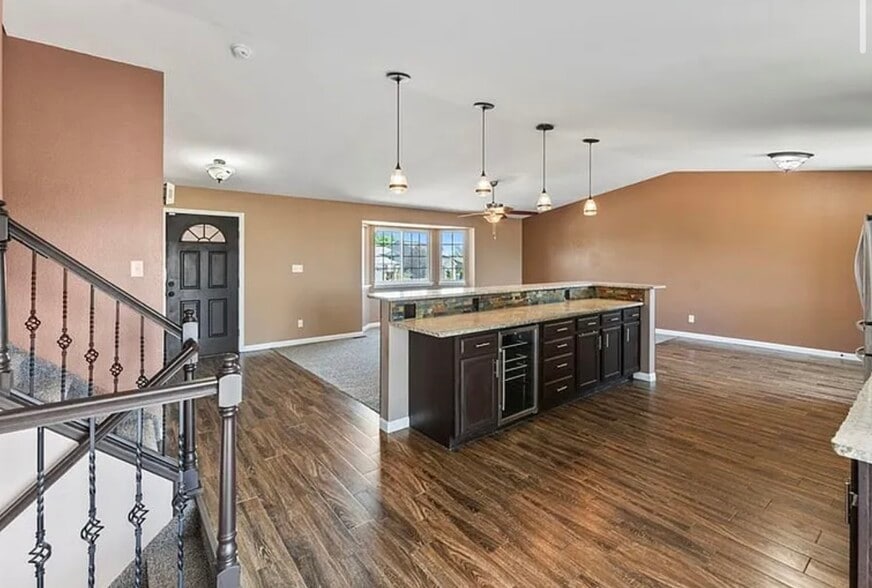 Right side of kitchen - 7390 Sue Ln