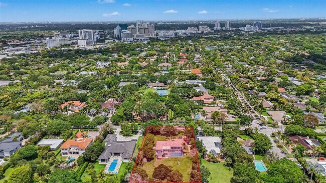 Building Photo - 7230 SW 104th St