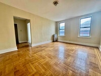 Building Photo - 22 N Columbus Ave