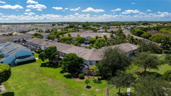 Building Photo - 2229 SE 25th Ave