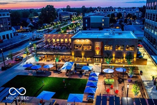 Building Photo - 66 Sherman Dr