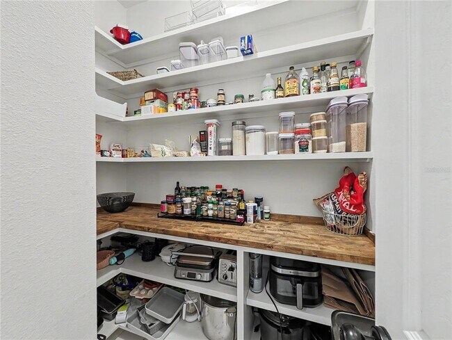 Building Photo - 5309 Napa Dr