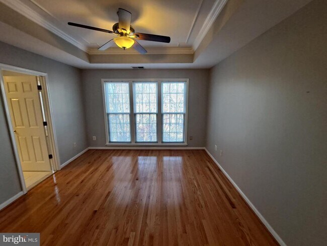 Building Photo - 7738 Heritage Woods Way