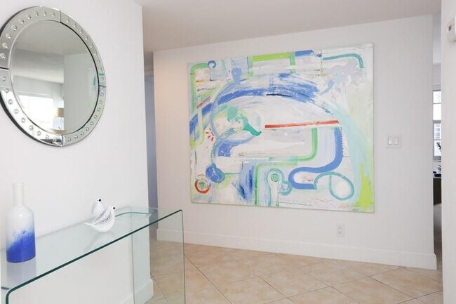 Building Photo - 3700 Galt Ocean Dr