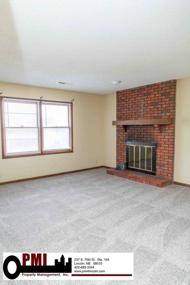 Building Photo - 3800/3802 Keith Cir