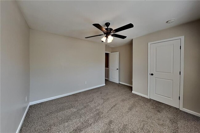 Building Photo - 4826 Clarkstone Dr