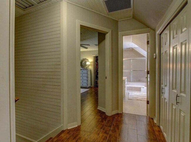 Building Photo - Executive Lakefront Retreat with Private P...