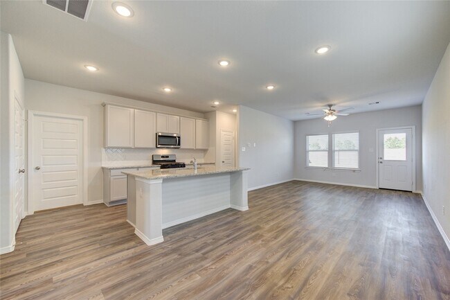 Building Photo - 23242 Wise Walk Dr