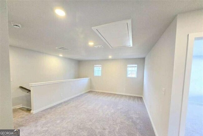 Building Photo - 2665 Mourning Dove Dr