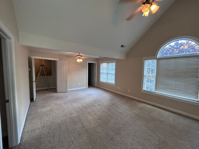 Building Photo - PFAFFTOWN, NC! Lochurst neighborhood. Reagan HS! 5 bedroom, 4.5 bathrooms, over 5k sq ft