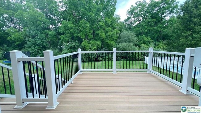 Building Photo - 2288 Creekside Dr