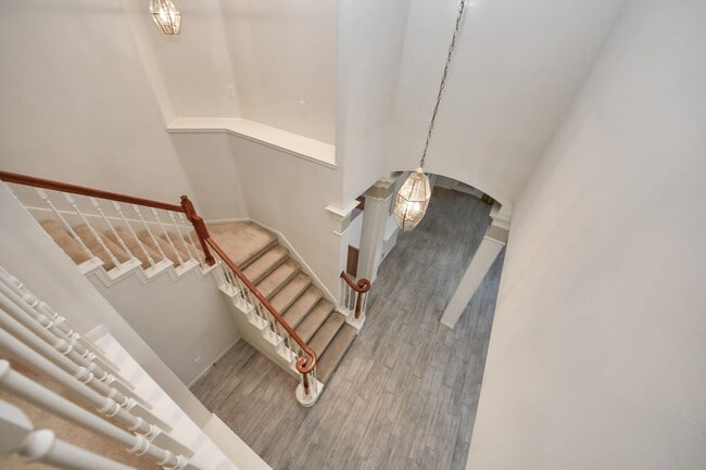 Building Photo - 1123 Spinnaker Way